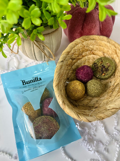 Bunilla Bunny Treat Balls